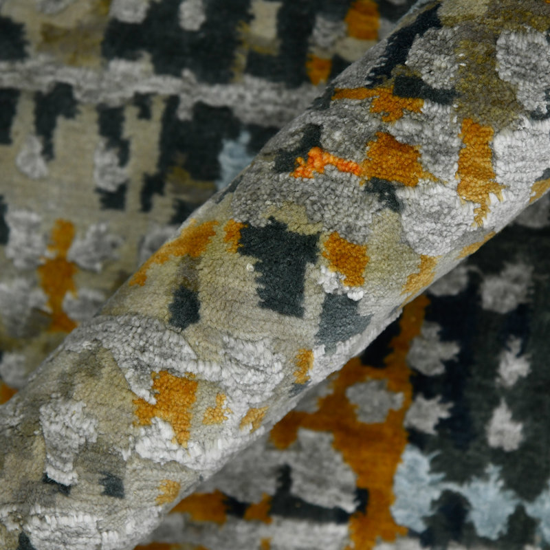 Gray Abstract Hand-Knotted Wool and Silk 9'x12' Rug