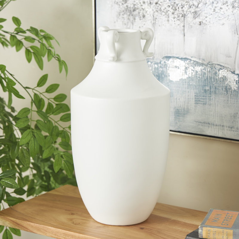 Vase en céramique Yolando, H 18,25 po x l 9,2 po x P 9,2 po