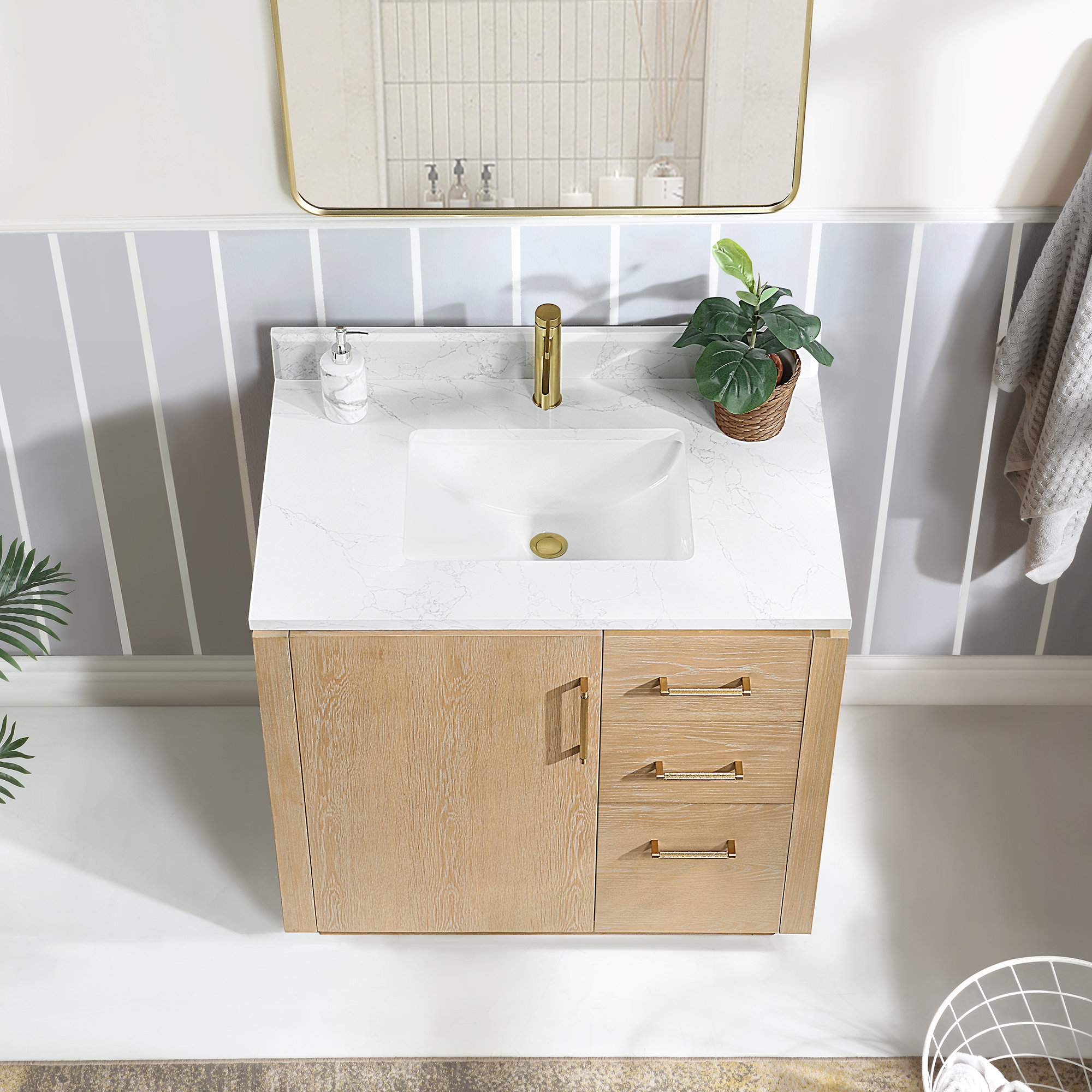 Cloverfield 36'' Single Bathroom Vanity, Gold, Washed Ash Gray
