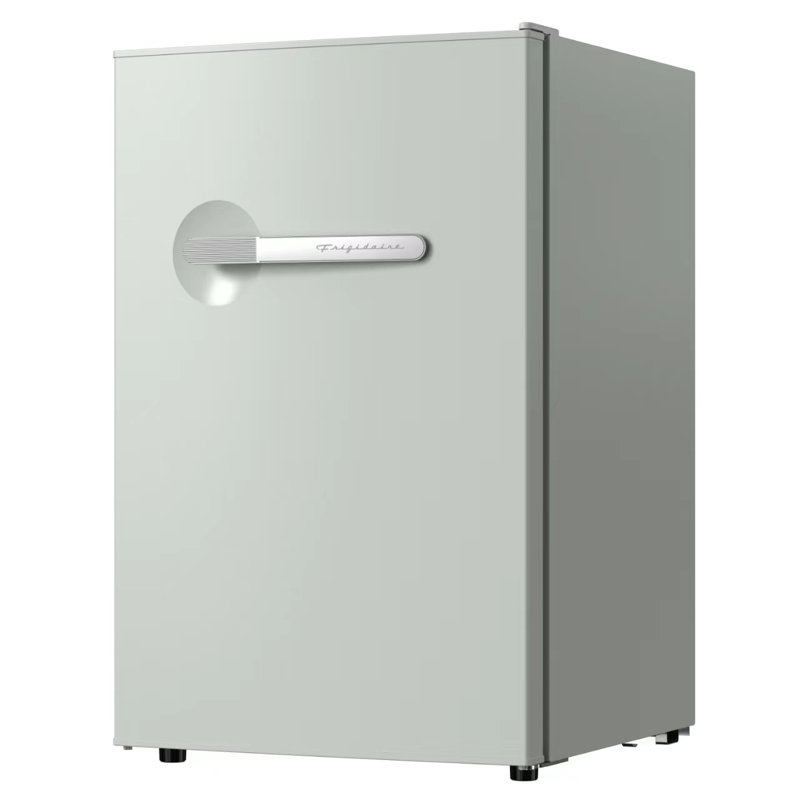Frigidaire Pi. Réfrigérateur compact rétro avec compartiment réfrigérateur, mini réfrigérateur avec ouvre-bouteille latéral intégré, sauge