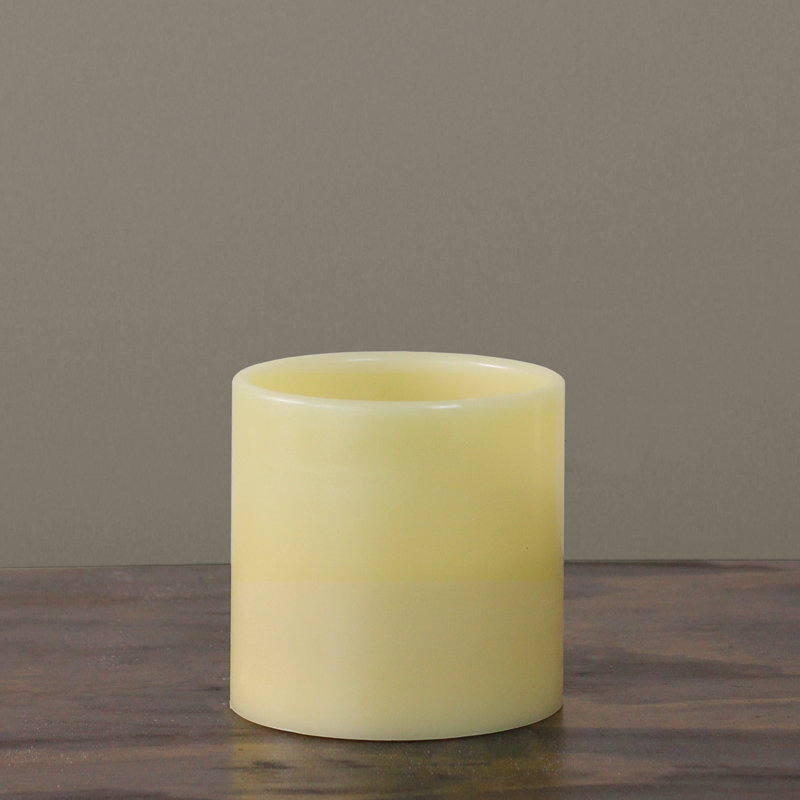 Bougie colonne de Noël 6 po à DEL sans flamme scintillante 3 lumières
