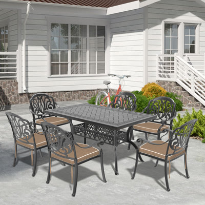 Ensemble repas Amaurys avec table rectangulaire et coussins bruns inclus