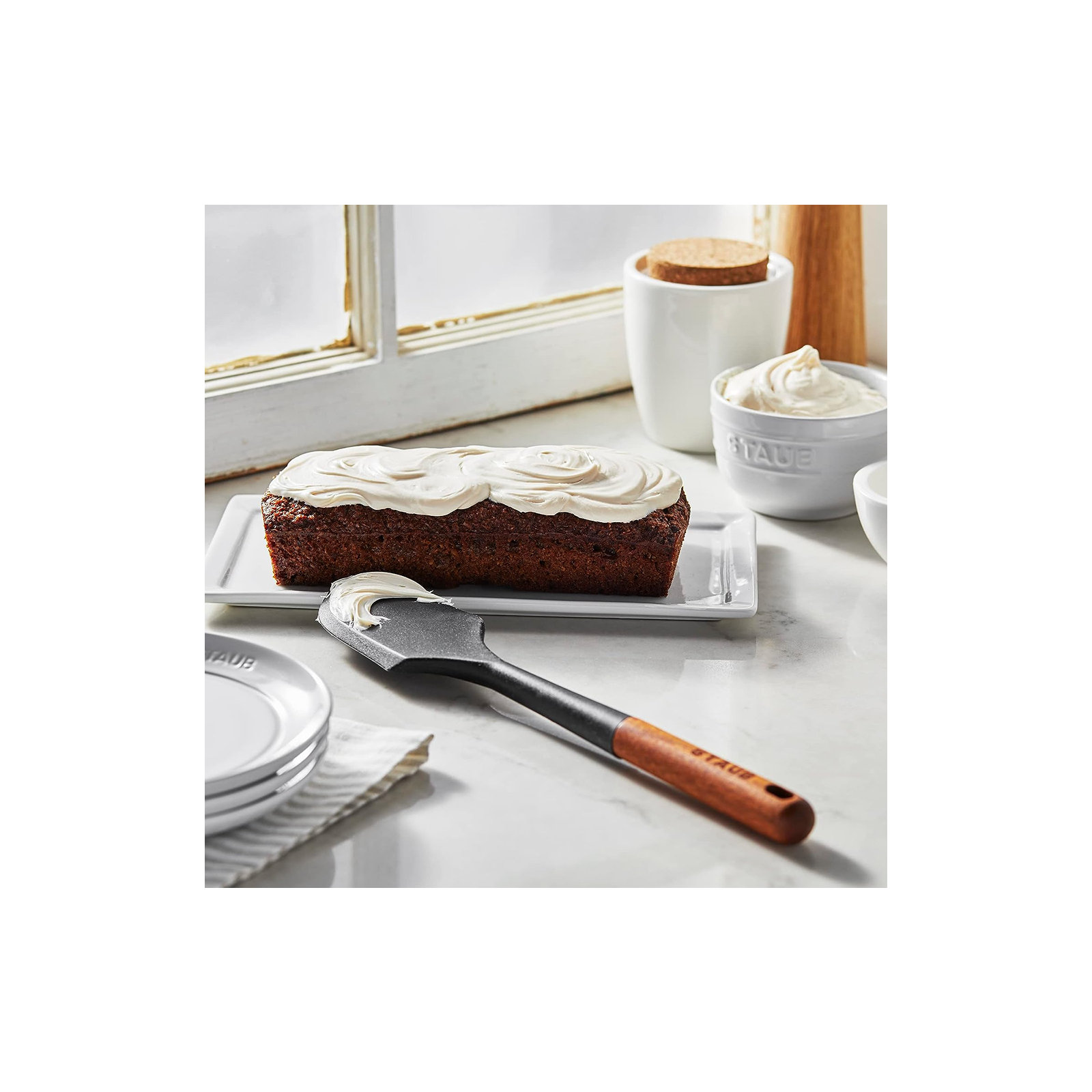 Staub Silicone with Wood Handle Cooking Utensil, Spatula