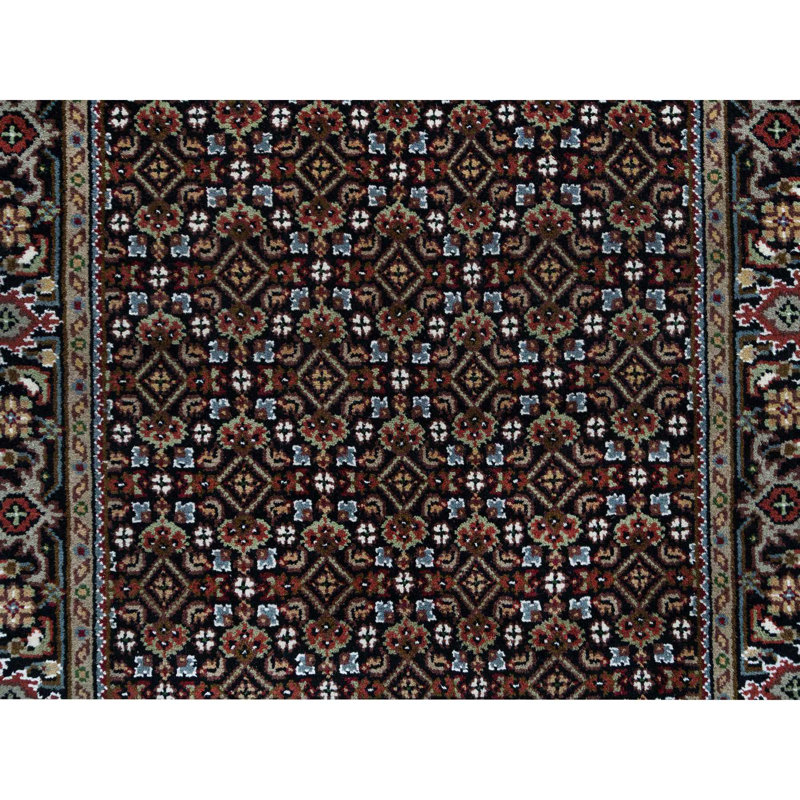 3'1"x5'1" Eerie Black All Over Fish Tabriz Mahi Design Pure Wool Hand Knotted 175 KPSI Rug E9290D29399147DCA27DF9E78F88A4D6