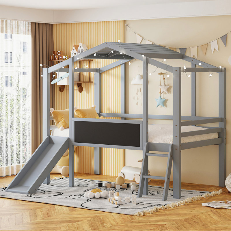 Fantastique lit mezzanine avec échelle et toboggan, lit de style maison avec tableau noir et bande lumineuse pour un jeu et une créativité sans fin