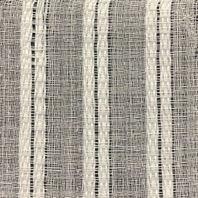 Tissu diaphane à large largeur Suite entre les lignes