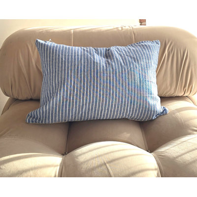 Housse de coussin lombaire rayée