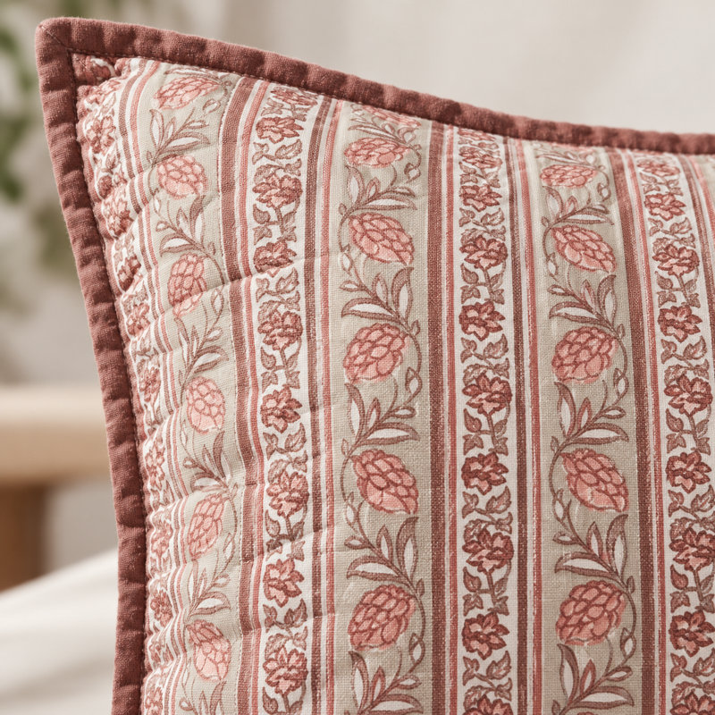 Ensemble de housses de coussin décoratives en coton imprimé floral rose poudré Kunj 26 po x 26 po, Européen, Blush Pink