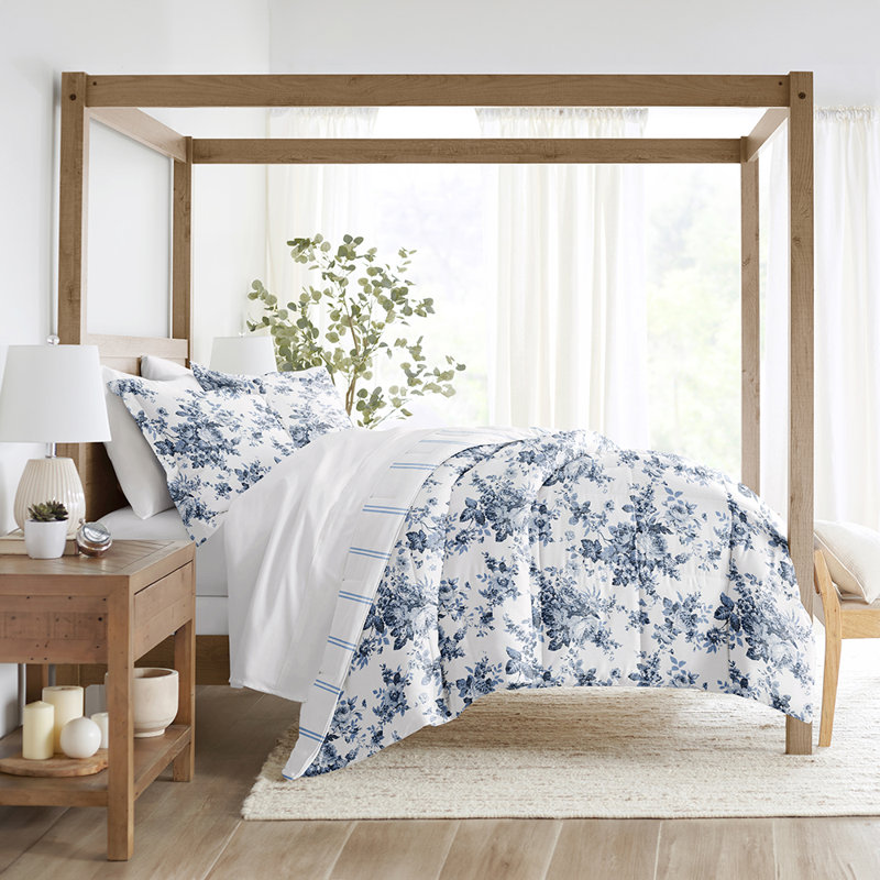 Blue Floral Reversible Down Alternative Comforter Set, Full