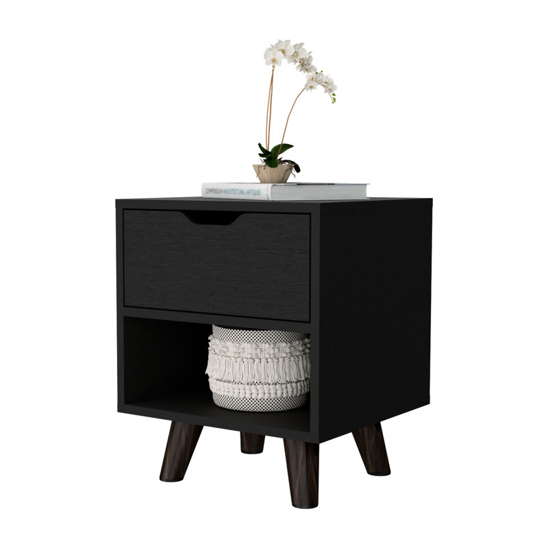 Table de chevet noire avec 1 tiroir et tablette ouverte fonctionnelle pour les besoins de la chambre à coucher et une décoration polyvalente