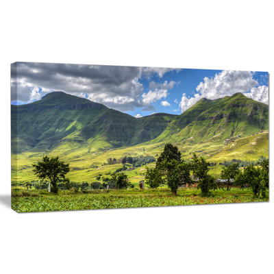" Lesotho Mountains Panorama "