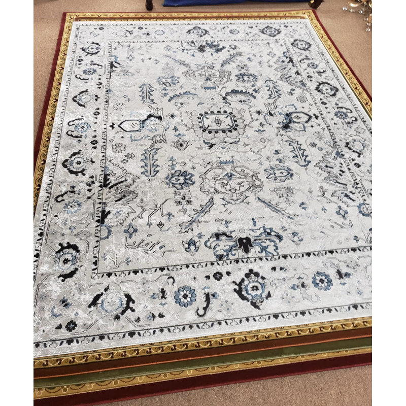 Kiary Oriental Area Rug in Glacier Blue/White