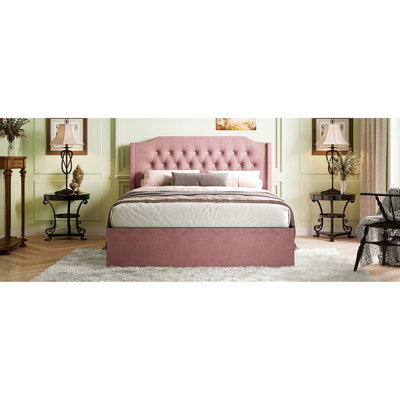 Structure de grand lit avec revêtement luxueux, boutons en cristal, tête de lit à oreilles et rangement sous le lit, rangement organisé
