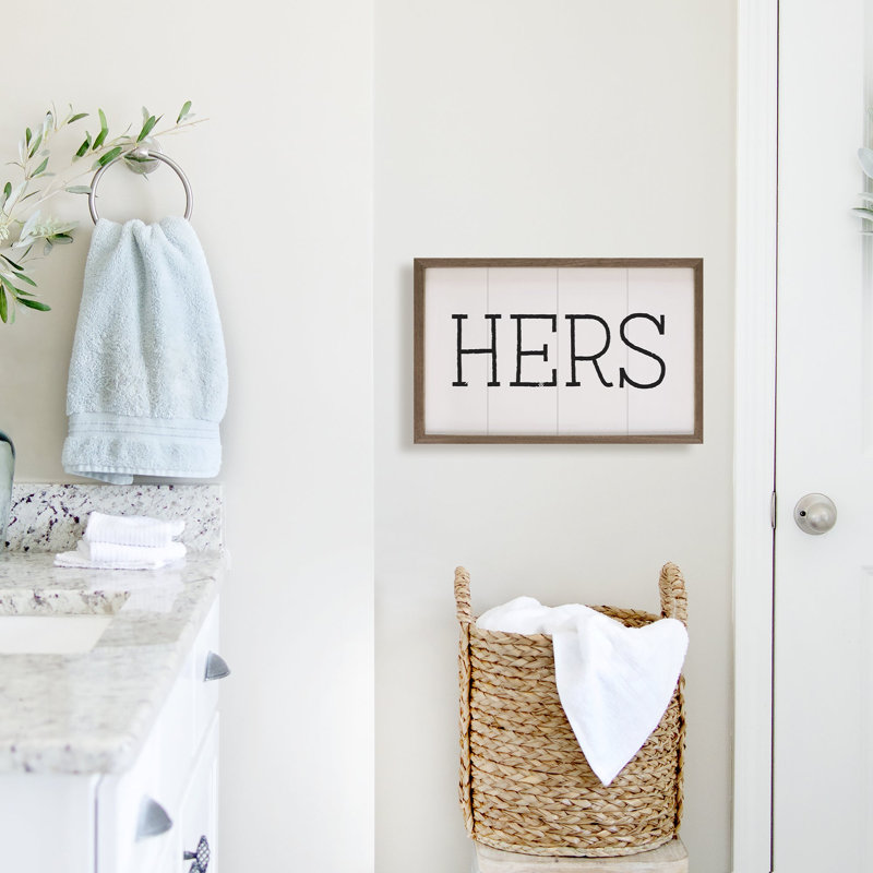 Hers White, 5" H x 8" W