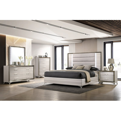 STAR WHITE KING BED WITH LED