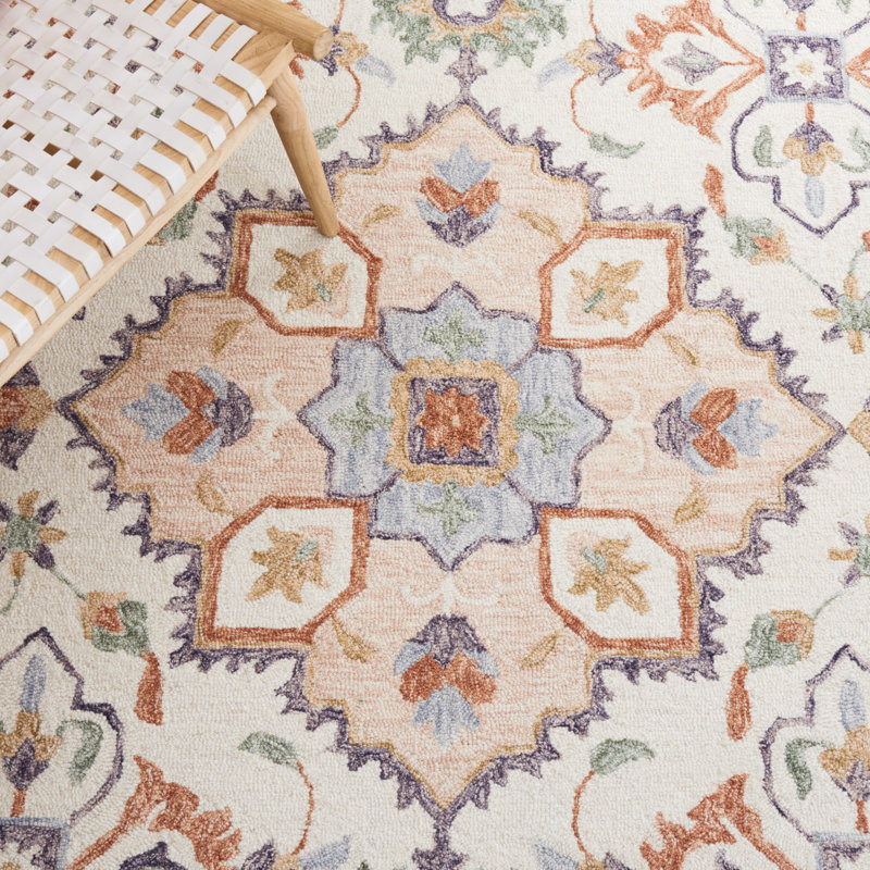 Eava Hand Tufted Wool/Cotton/Latex Oriental Rug in Green/Ivory, Square 6'