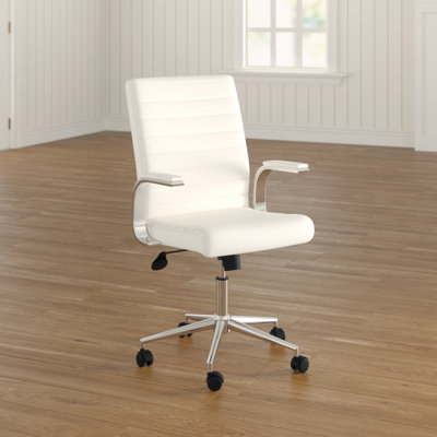 Ezra Executive Chair