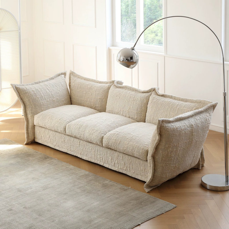 Canapé trois places minimaliste de style français