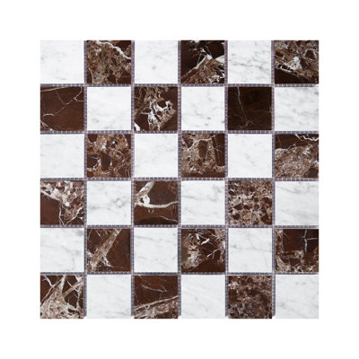 Marbre de Carrare et Rosso Levanto, damier adouci

Mosaïque murale et de plancher en damier

Carrelage mural et sol mosaïque