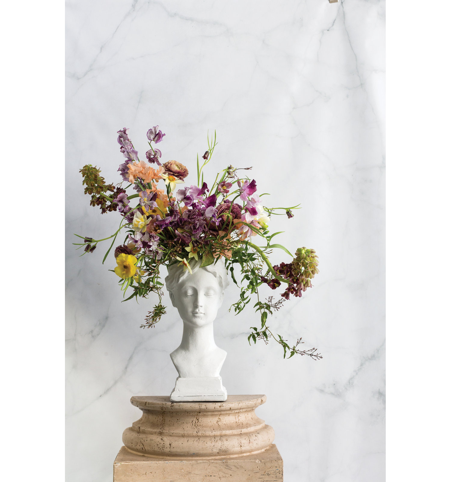 Asner 14'' Handmade Concrete Table Vase