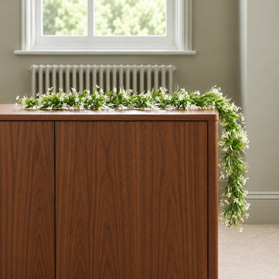 Garlands 170 cm H Faux Plant
