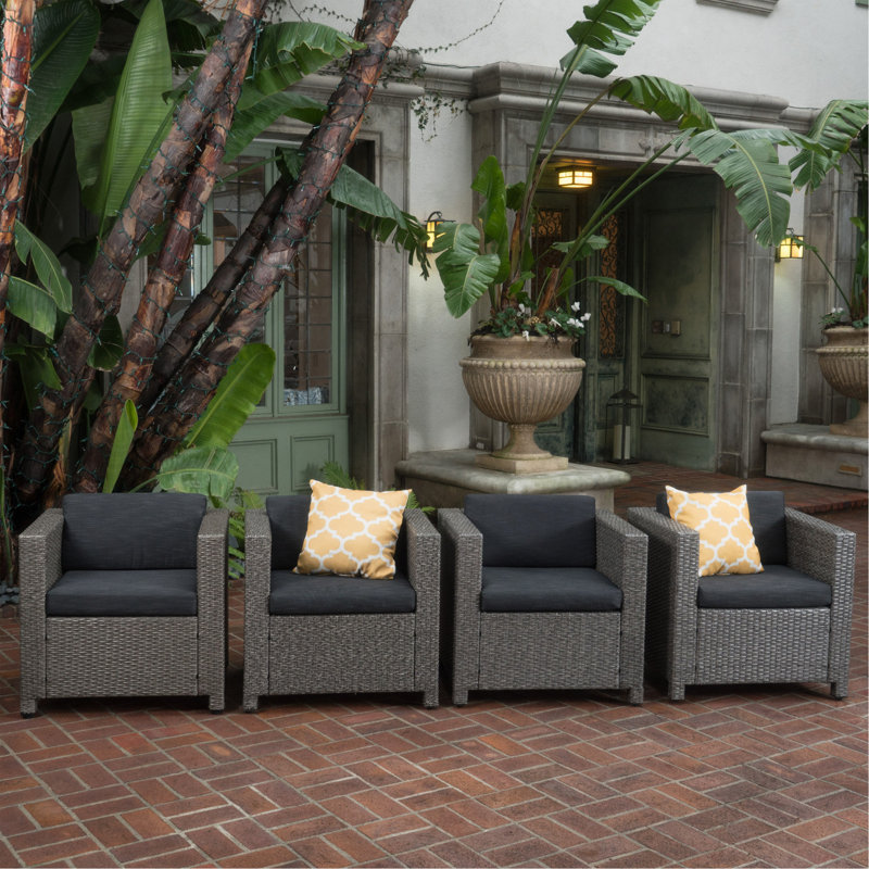 PUERTA CLUB CHAIR MP4