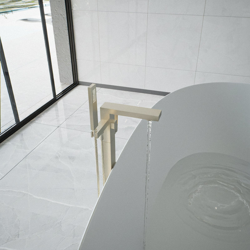 Robinet de sol à cascade avec inverseur