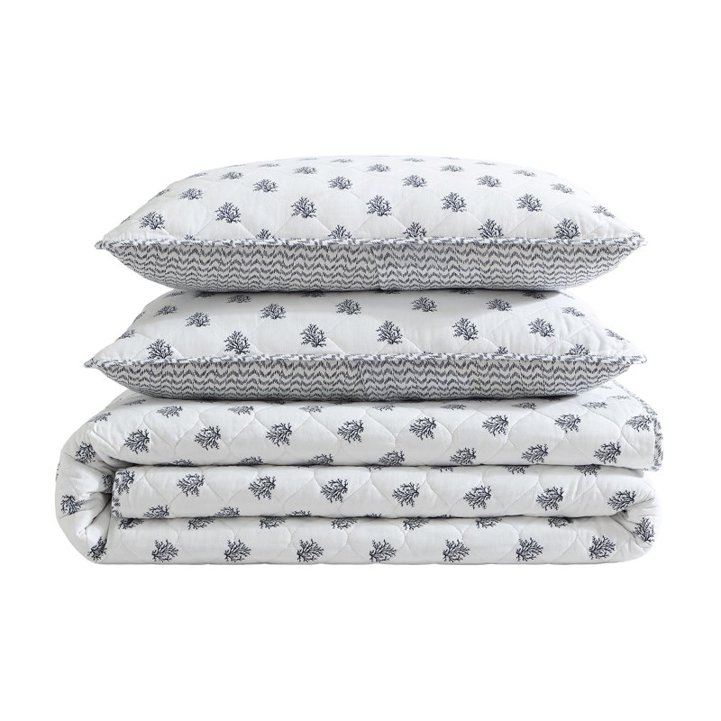 Twin Blue Cotton Reversible Quilt Set with Coral Motifs