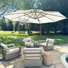 Parasol en porte-à-faux rond en bois 11 pi avec base 11 pi, crème
