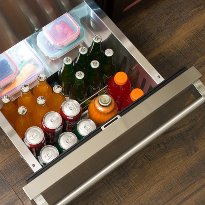Marvel Appliances 23.88'' W Built-In Mini Fridge