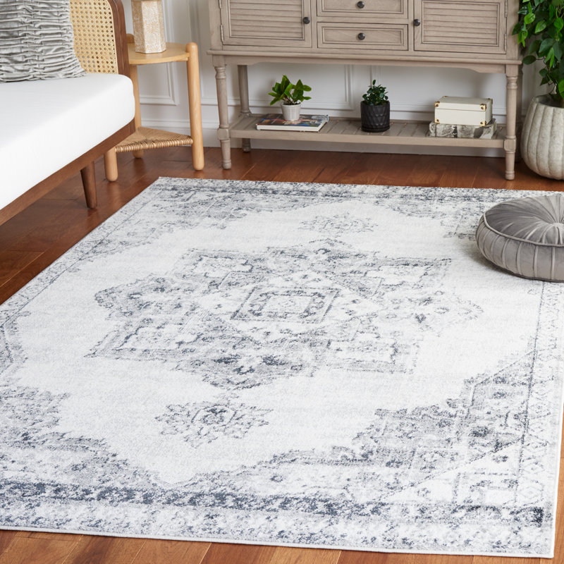 Lowrey Ivory/Gray Rug, Rectangle 5'5" x 7'6"