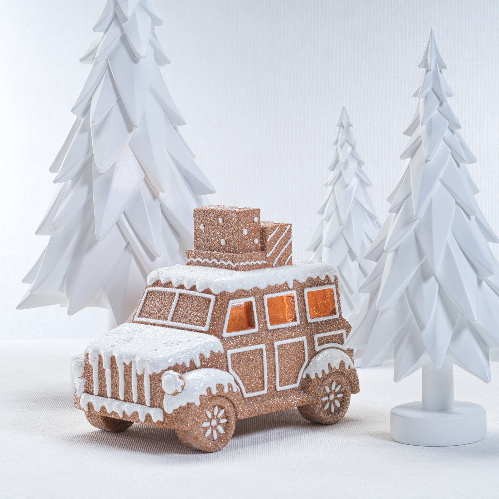 LED Holiday Gingerbread Car