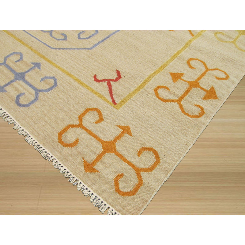 Bovey Oriental Handwoven Wool Beige Area Rug, Rectangle 5'6" x 8'