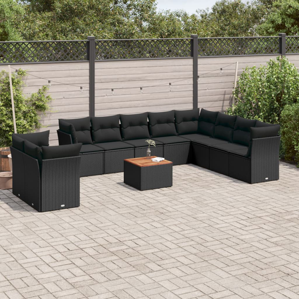 Gartensofa mit Kissen