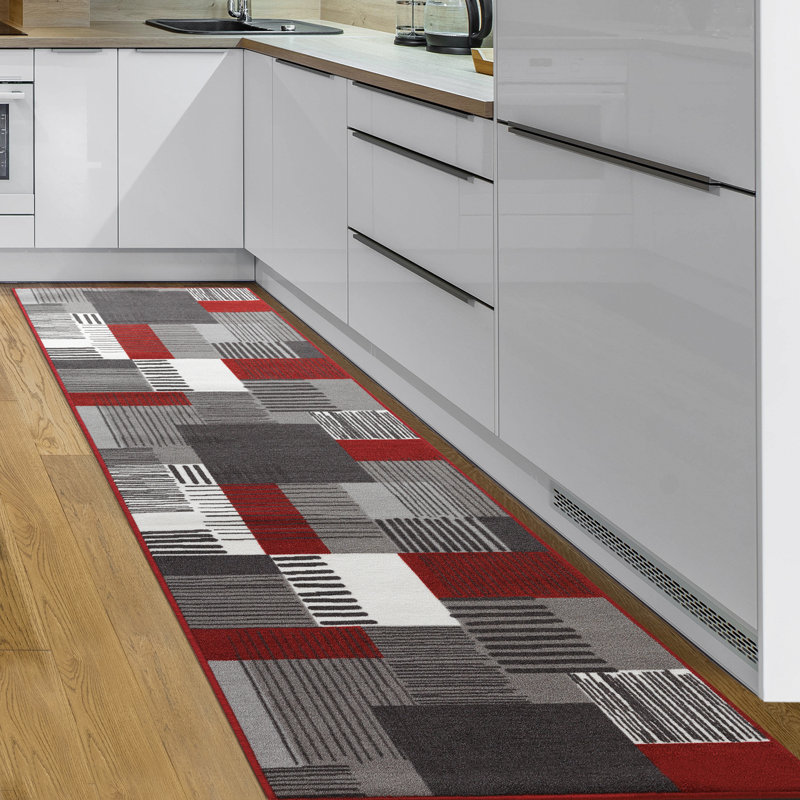 Tapis en polypropylène tissé à la machine Catarcio en rouge / gris / blanc, Tapis de couloir 2 pi x 10 pi