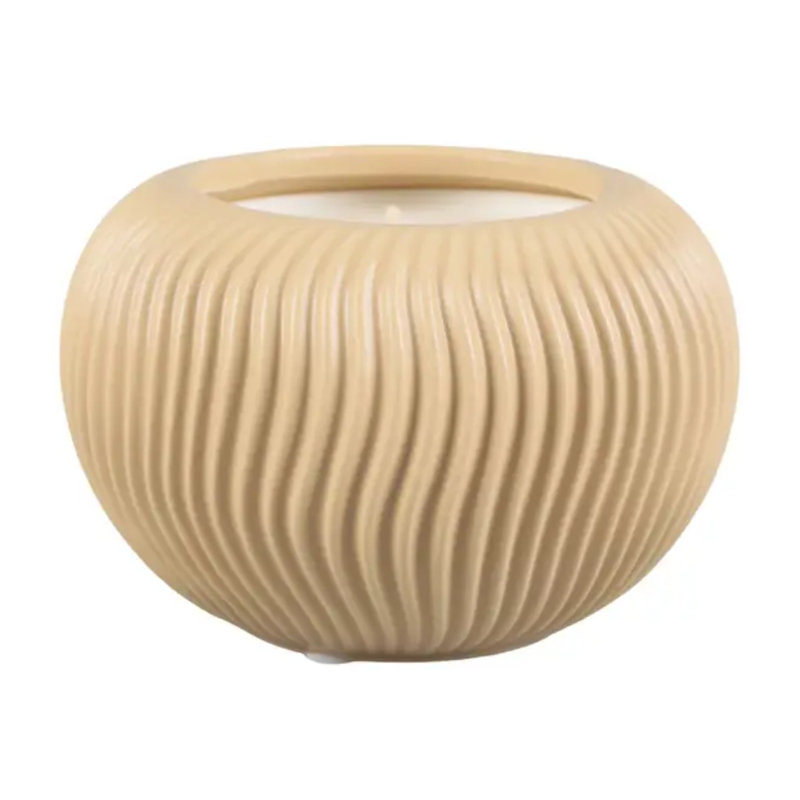Bougie 14 oz en céramique côtelée ondulée - Veranda (beige)
