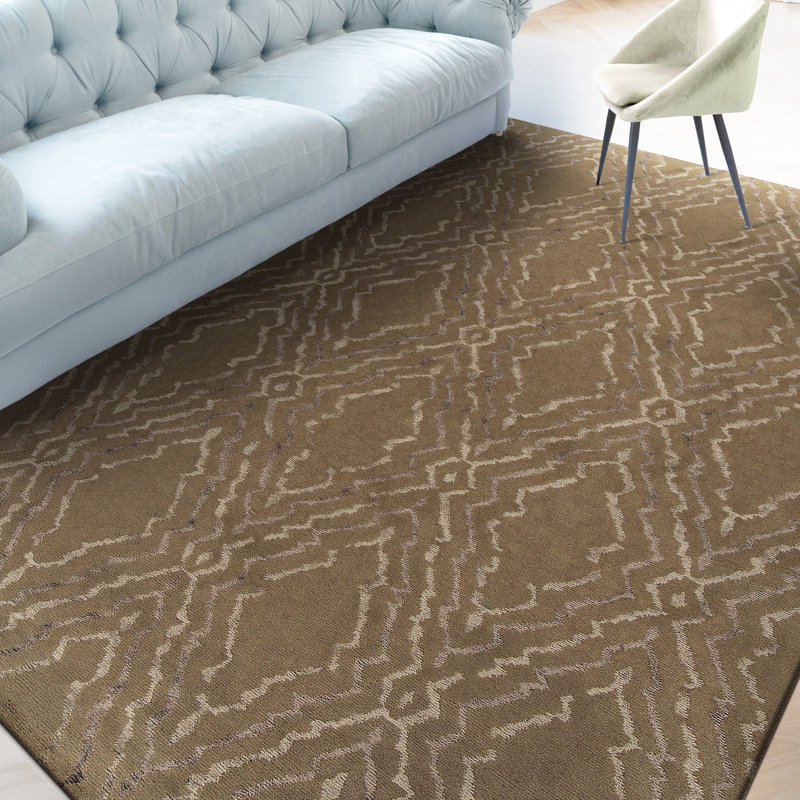 Geometric Area Rug in Dark Brown/Cream, Rectangle 6' x 9'