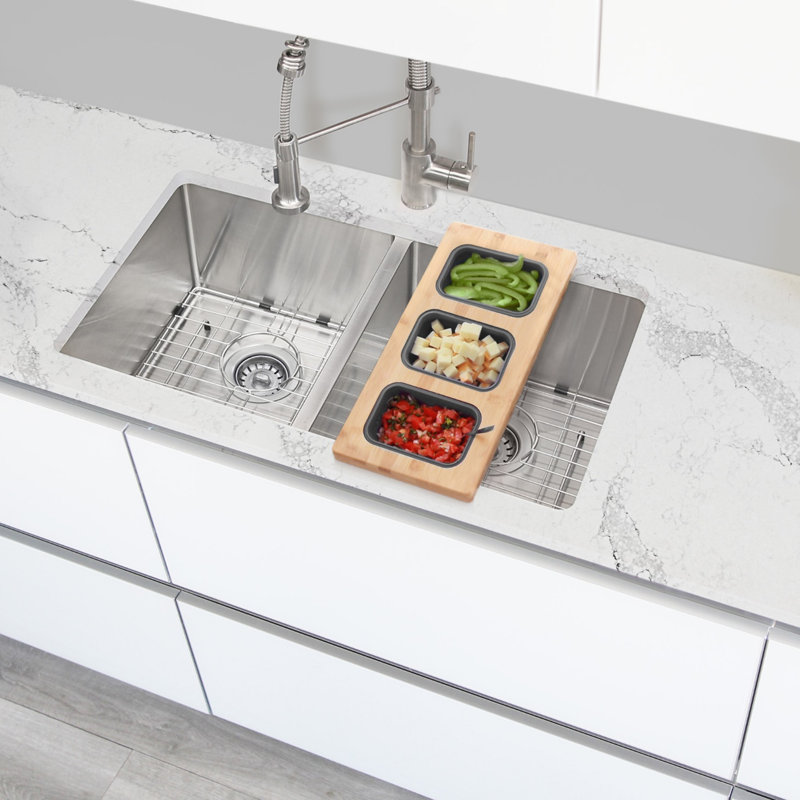 Ensemble de planche de service en bambou avec 3 contenants pliables, H 0,87 po x l 16,75 po x P 8,5 po