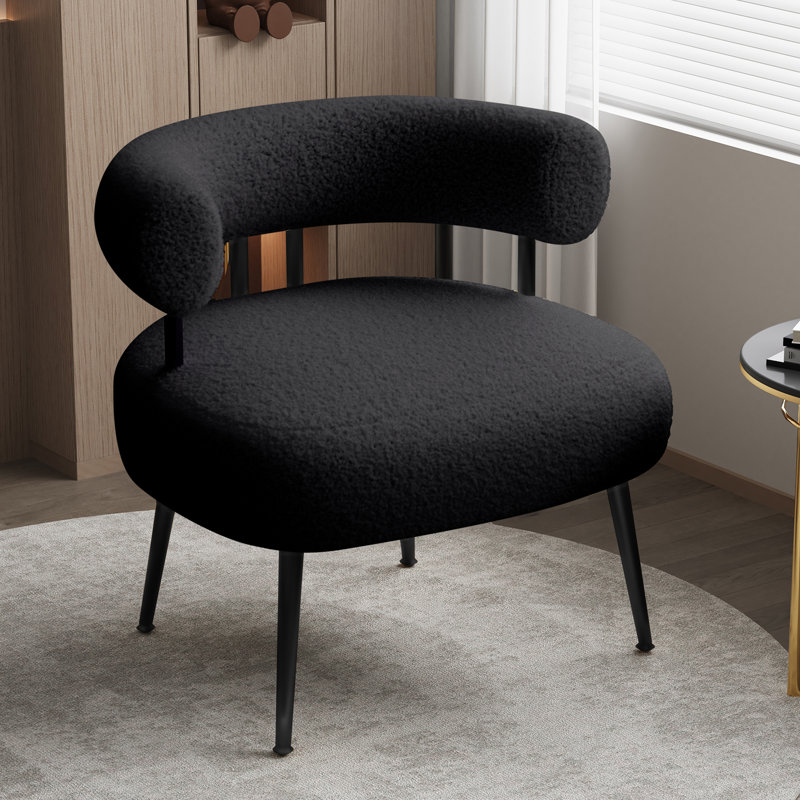 Fauteuil capitonné de 28,8 po Maybrie, Bouclé noir, Noir