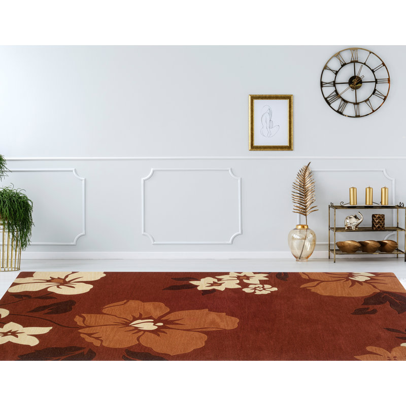 Marisela Hand Tufted Floral Indoor Rug, Rectangle 5' x 7'