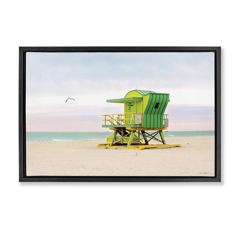 Cadre flottant Lime Green Lifeguard Hut, design par Seven Trees Design, Cadre flottant noir de jais, H 17 po x l 25 po