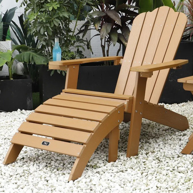 Chaise Adirondack en plastique avec repose-pieds Jarratt, Brun