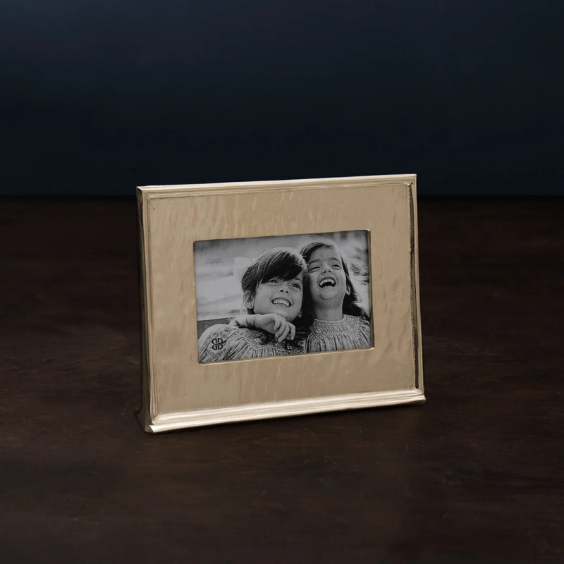 FRAME Metal Picture Frame, Gold, 4" W x 6" H