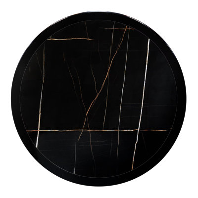 L'ensemble de table de 5 pièces comprend une table ronde et 4 chaises de salle à manger en bois avec dossier à lattes noir brossé