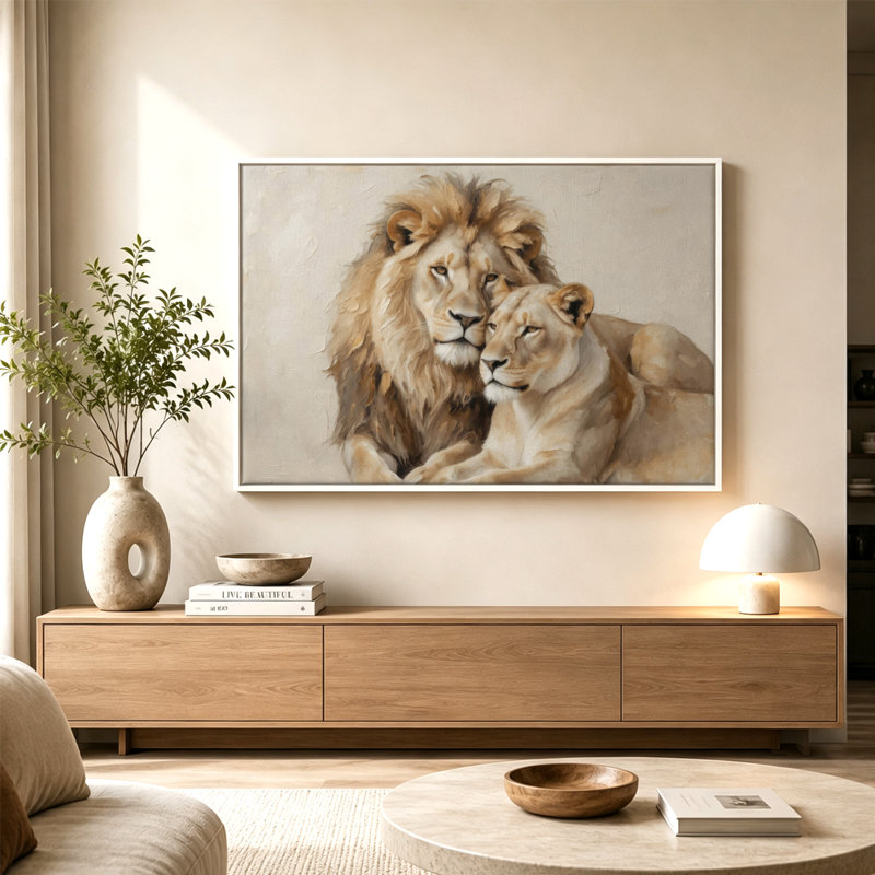 Art mural sur toile Golden Embrace Lion & Lioness, cadre flottant, prêt à être accroché, 8x12in, Gold