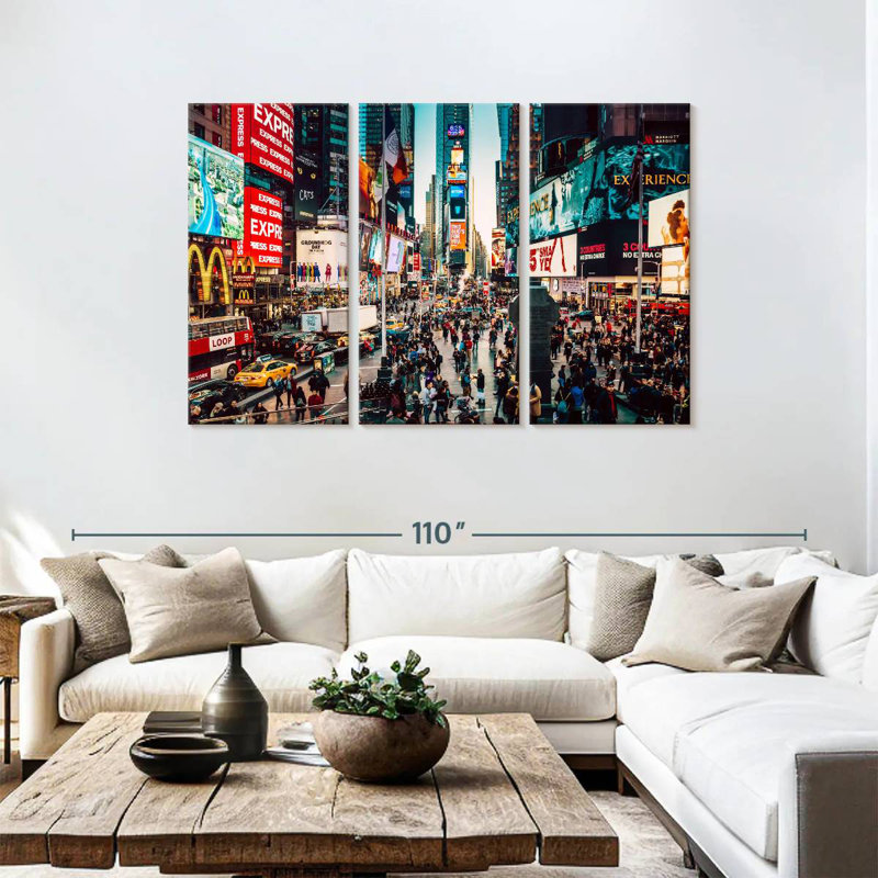 Sebbie Iconic Times Square, 48" H x 74" W