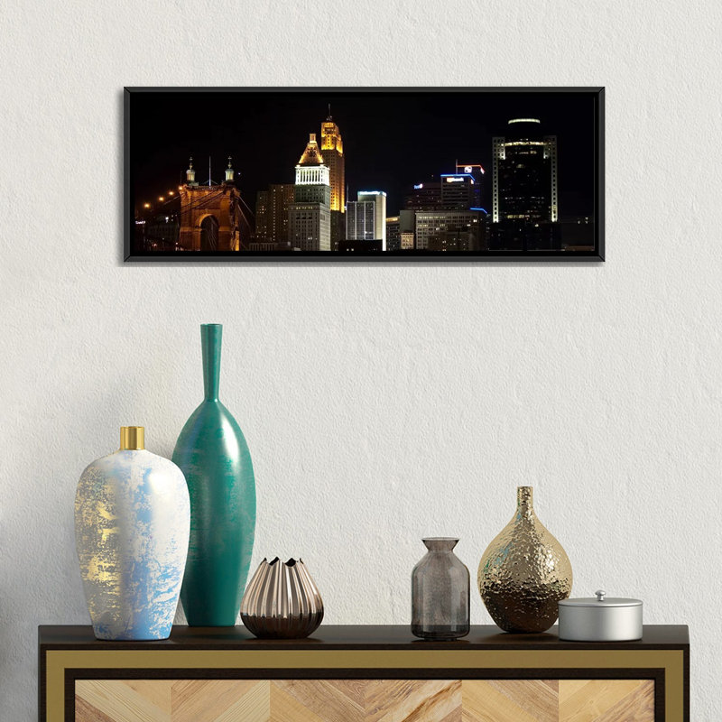 Cityscape de l’horizon panoramique cincinnati (night), reproduction de photo sur toile, H 12 po x l 36 po x P 1,5 po