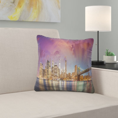 Oreiller cityscape new york manhattan avec clouds