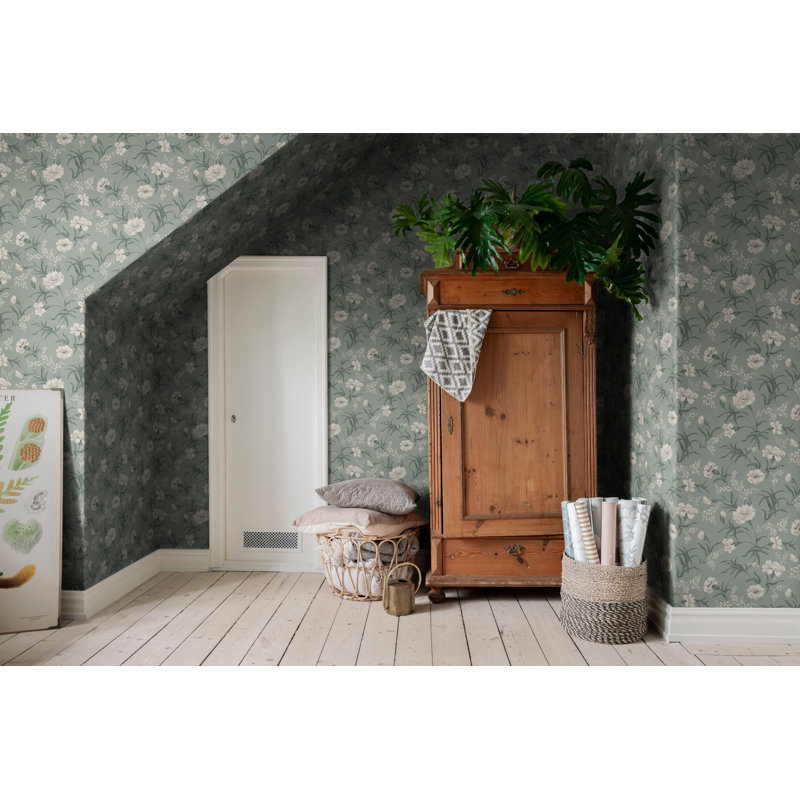 Lofstad Floral Wallpaper Roll, Garden Green