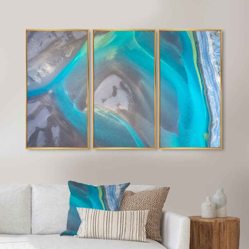 Vue aérienne des rivières glaciaires Islande I - 3 pièces, reproduction sur toile, H 20 po x l 36 po x P 1 po, Cadre doré
